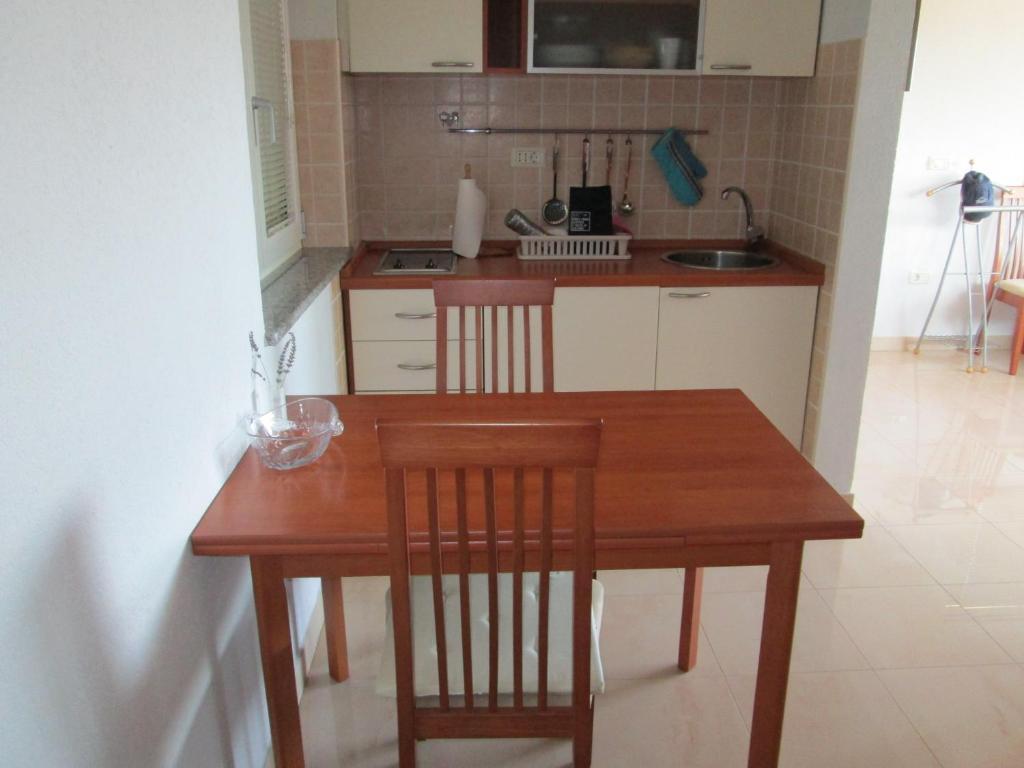 Apartments Villa Fernetich Premantura Chambre photo