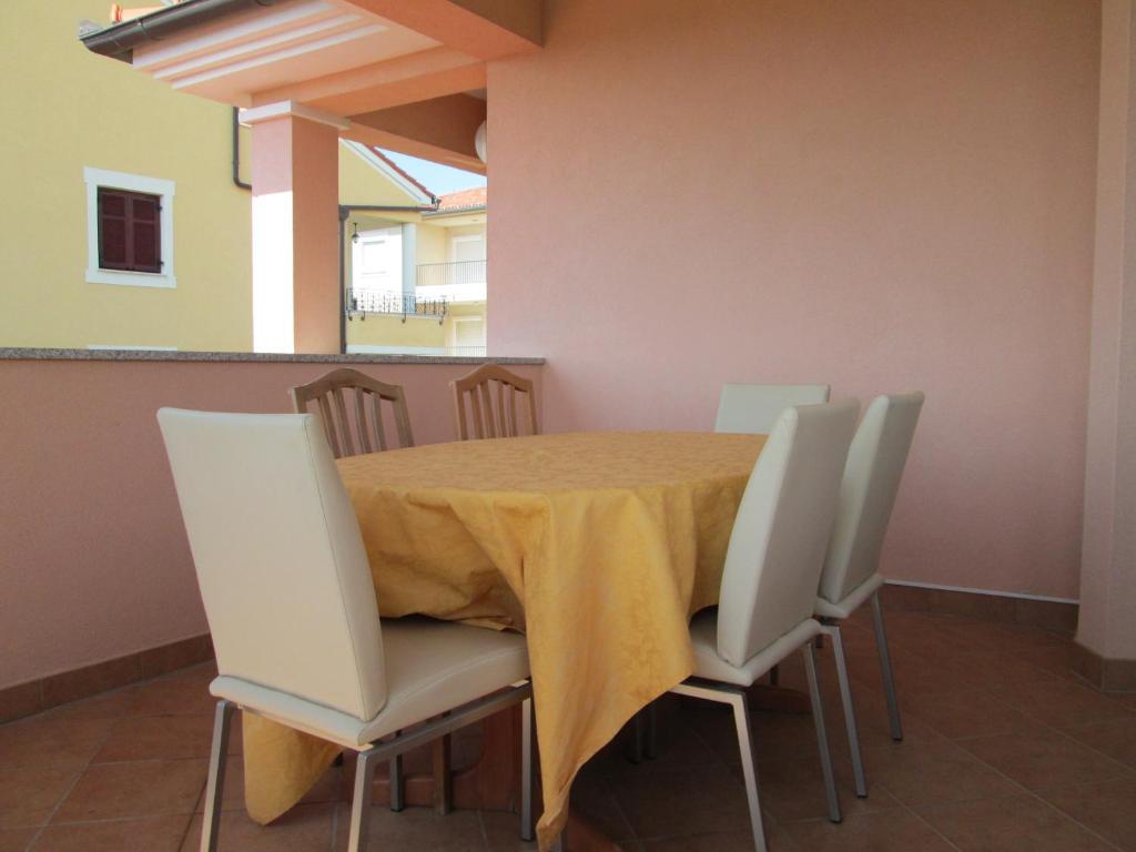 Apartments Villa Fernetich Premantura Chambre photo