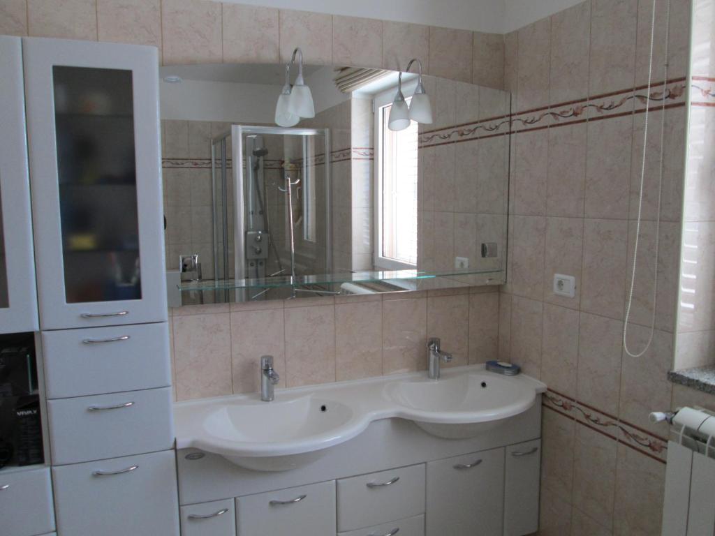 Apartments Villa Fernetich Premantura Chambre photo