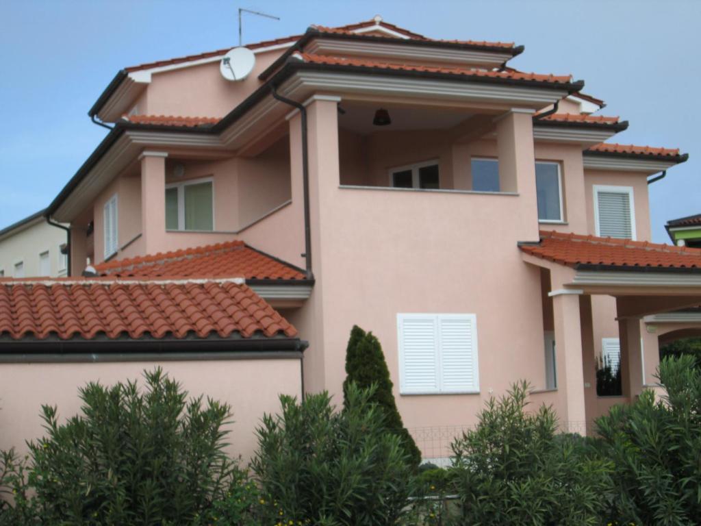 Apartments Villa Fernetich Premantura Extérieur photo