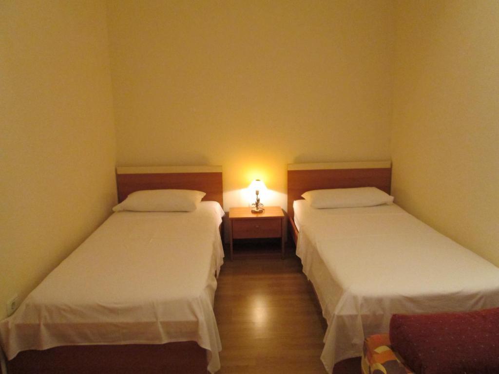 Apartments Villa Fernetich Premantura Chambre photo