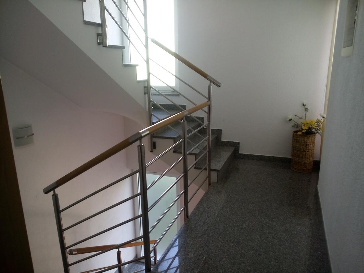 Apartments Villa Fernetich Premantura Extérieur photo